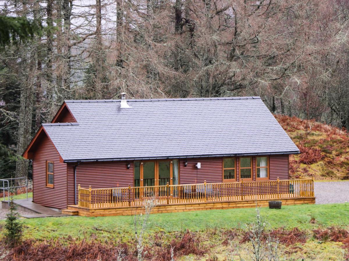 Fersit Log Cottage 罗伊桥 外观 照片